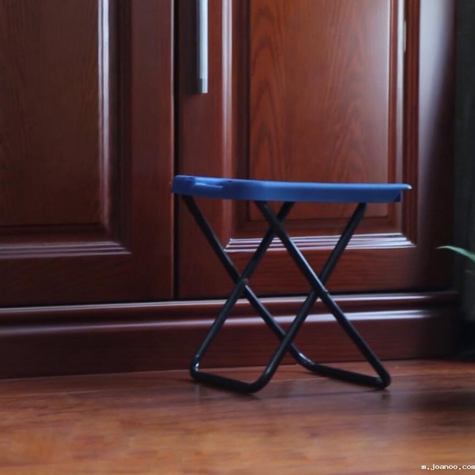 小板凳，大故事