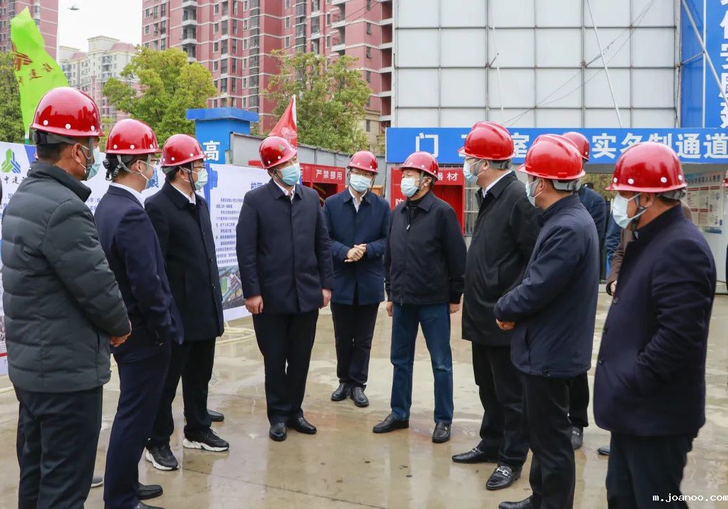 海安市常务副市长严长江率队考察公司高新区实验小学项目