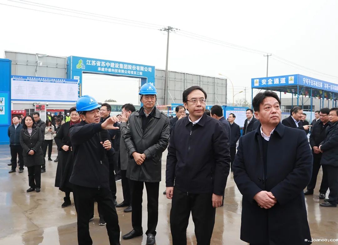 南通市市长王晖视察升维科技新型建筑材料及智能建筑装备生产项目